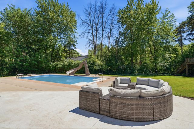 1525 6th Avenue N, Orono, MN 55356