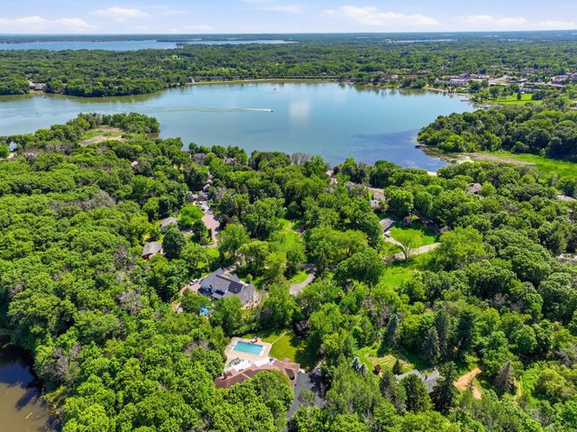 1525 6th Avenue N, Orono, MN 55356