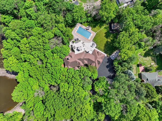 1525 6th Avenue N, Orono, MN 55356