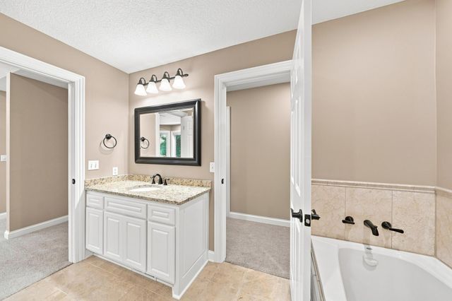 1525 6th Avenue N, Orono, MN 55356