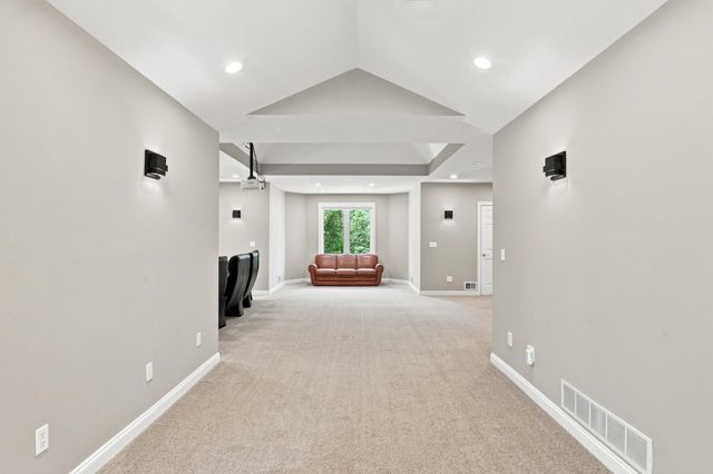 1525 6th Avenue N, Orono, MN 55356
