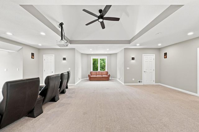 1525 6th Avenue N, Orono, MN 55356