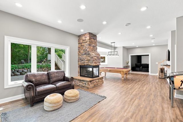 1525 6th Avenue N, Orono, MN 55356