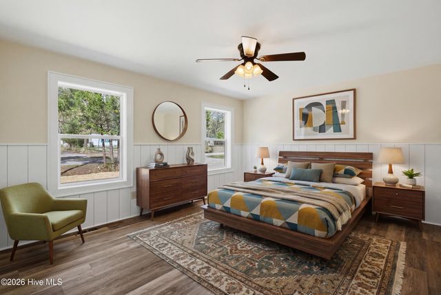 858 Wildwood Circle, Hampstead, NC 28443