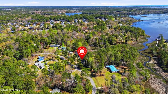 858 Wildwood Circle, Hampstead, NC 28443
