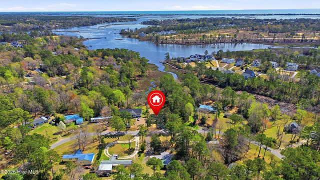 858 Wildwood Circle, Hampstead, NC 28443