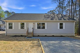 858 Wildwood Circle, Hampstead, NC 28443