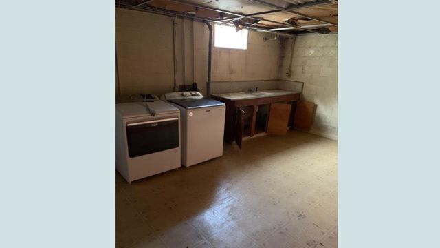 2401 BARE ST, Staunton, VA 24401