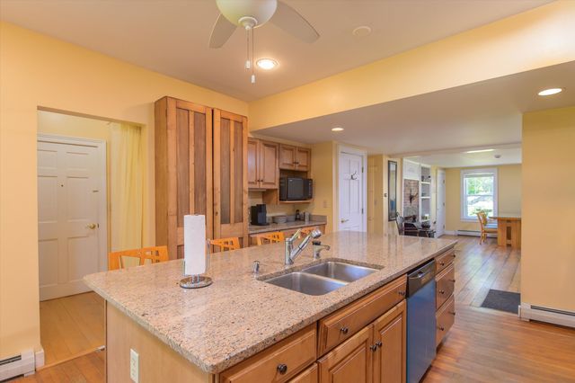 2435 Stage Road, Guilford, VT 05301