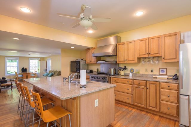 2435 Stage Road, Guilford, VT 05301