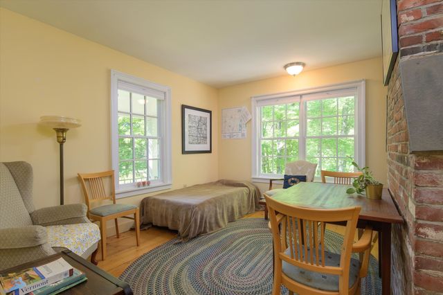 2435 Stage Road, Guilford, VT 05301