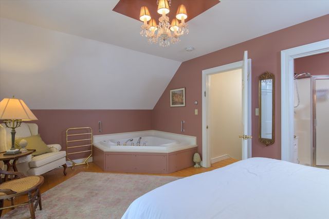 2435 Stage Road, Guilford, VT 05301