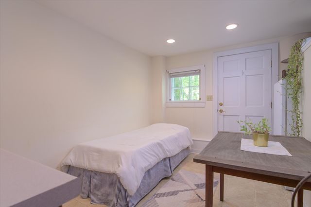 2435 Stage Road, Guilford, VT 05301