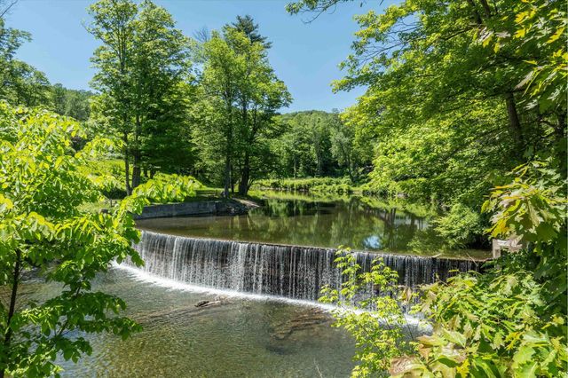 2435 Stage Road, Guilford, VT 05301