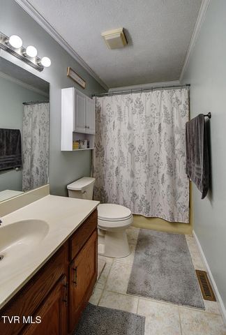1037 Surmont Court, Kingsport, TN 37660