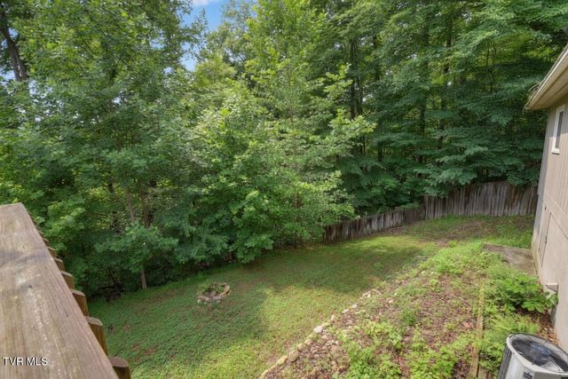 1037 Surmont Court, Kingsport, TN 37660