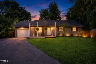 1037 Surmont Court, Kingsport, TN 37660