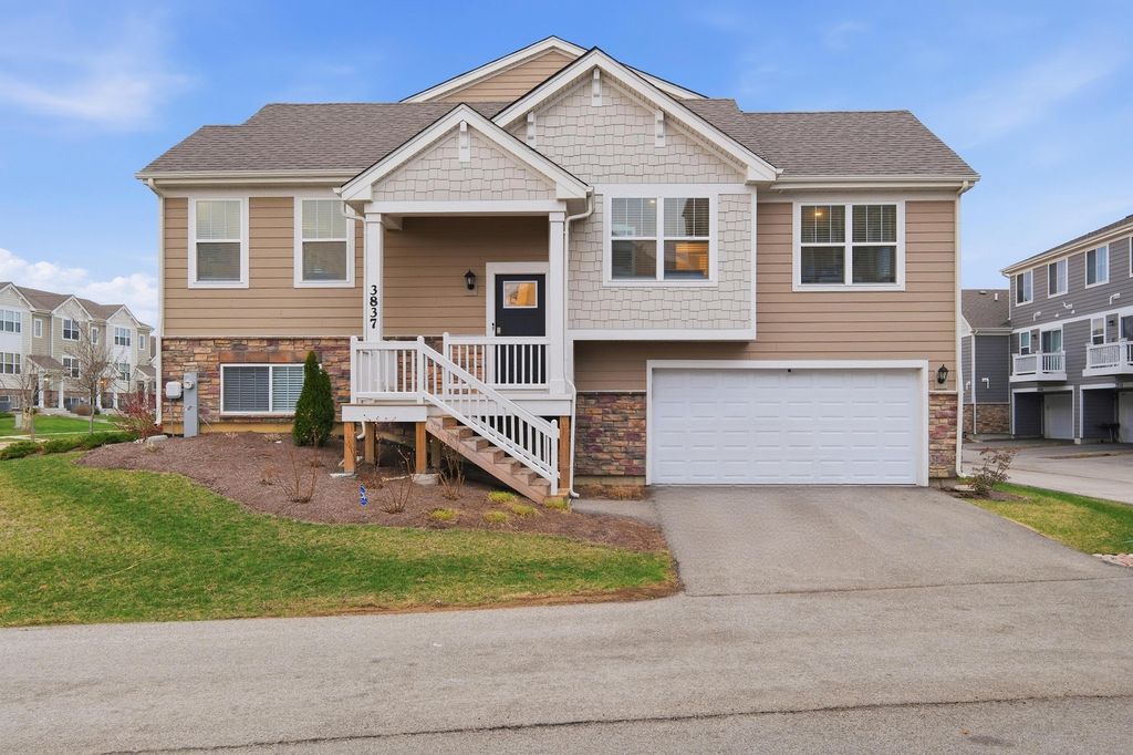 3837 Currant Lane, Elgin, IL 60124