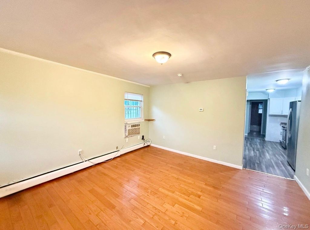 59-18 154th Place, Flushing, NY 11355 — photo 4