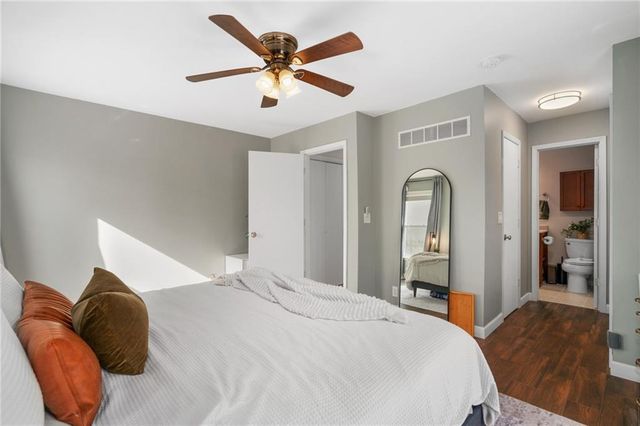 1529 W Park Street, Olathe, KS 66061