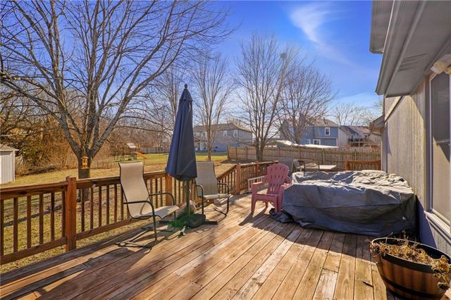 1529 W Park Street, Olathe, KS 66061