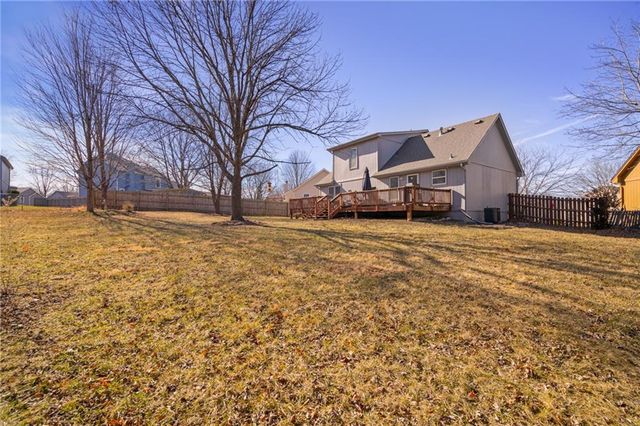 1529 W Park Street, Olathe, KS 66061