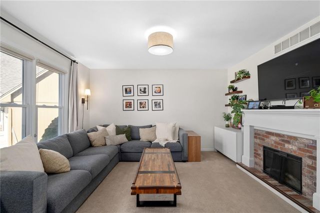 1529 W Park Street, Olathe, KS 66061