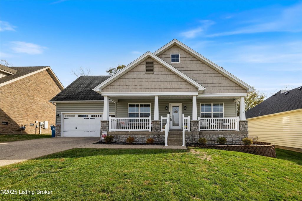 2121 Two Springs Dr, Shelbyville, KY 40065