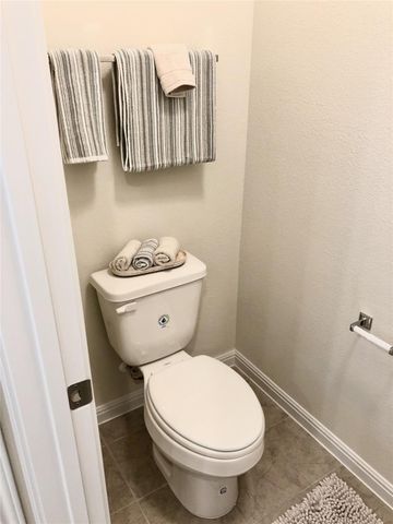9912 Dalliance LN, Manor, TX 78653
