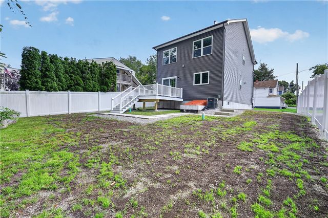 31 Tucker Street, Warwick, RI 02886