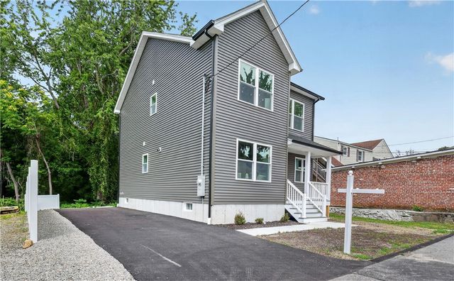 31 Tucker Street, Warwick, RI 02886