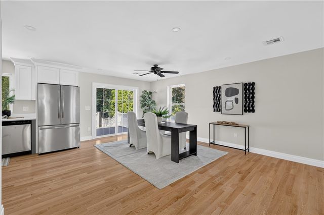 31 Tucker Street, Warwick, RI 02886