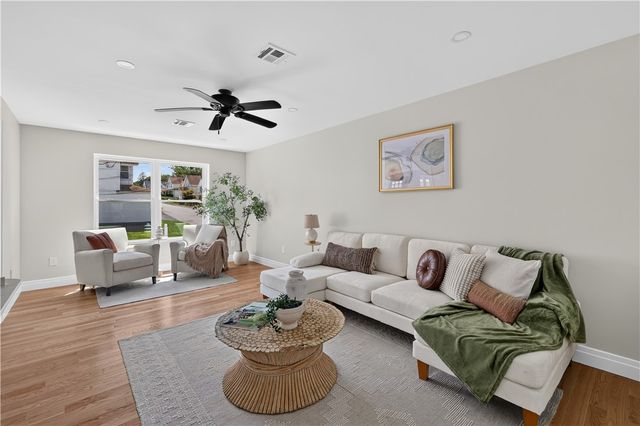 31 Tucker Street, Warwick, RI 02886