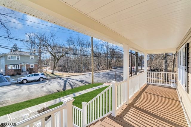 2000 Whittier St, Rahway City, NJ 07065