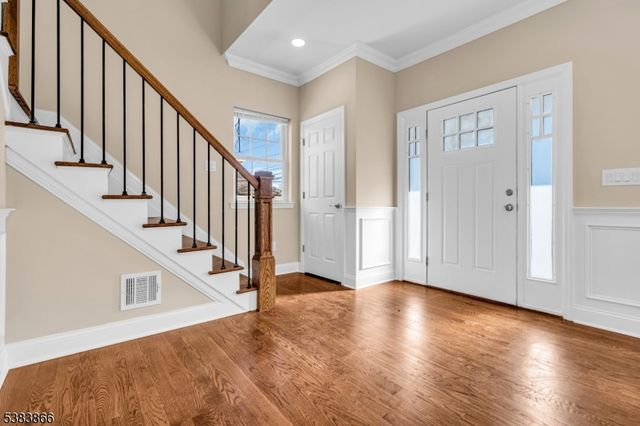 2000 Whittier St, Rahway City, NJ 07065