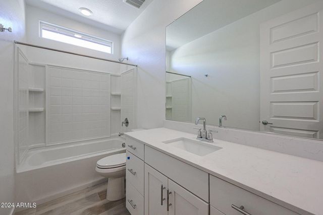 7682 W Jackrabbit Lane, Peoria, AZ 85383