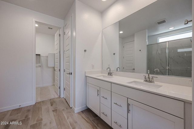 7682 W Jackrabbit Lane, Peoria, AZ 85383