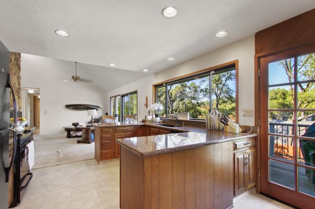 3283 Cessna Dr, Cameron Park, CA 95682