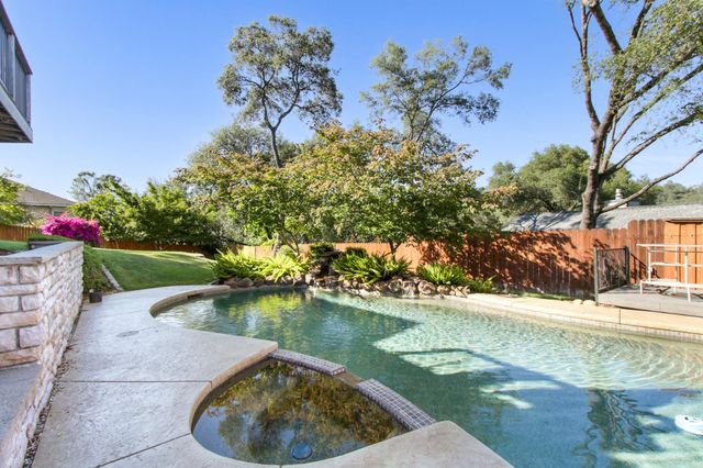 3283 Cessna Dr, Cameron Park, CA 95682