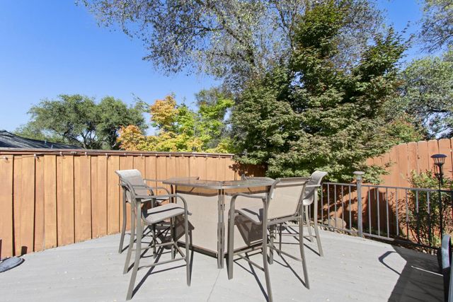 3283 Cessna Dr, Cameron Park, CA 95682