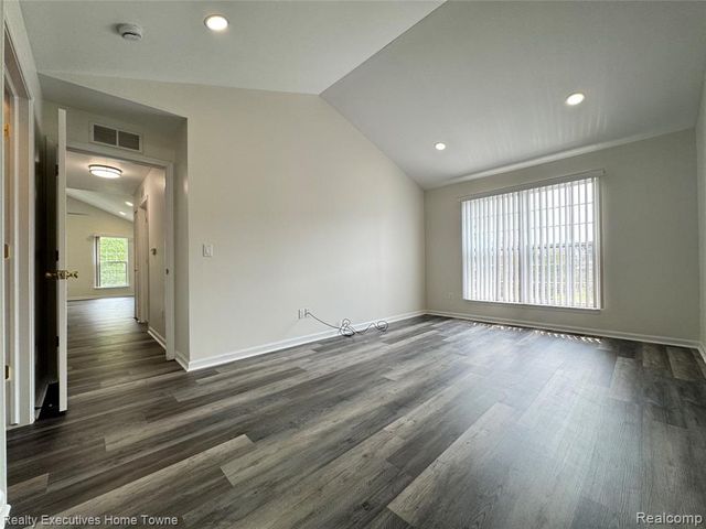 43940 Elm Drive, Sterling Heights, MI 48313