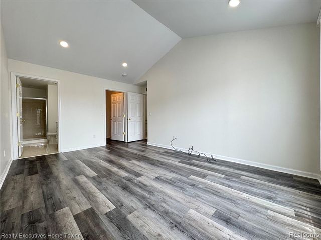 43940 Elm Drive, Sterling Heights, MI 48313