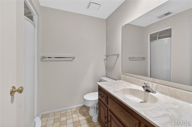 2435 Baxton Way, Chesterfield, MO 63017