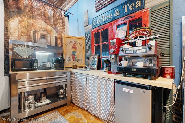 615 Main Street B, Van Buren, AR 72956