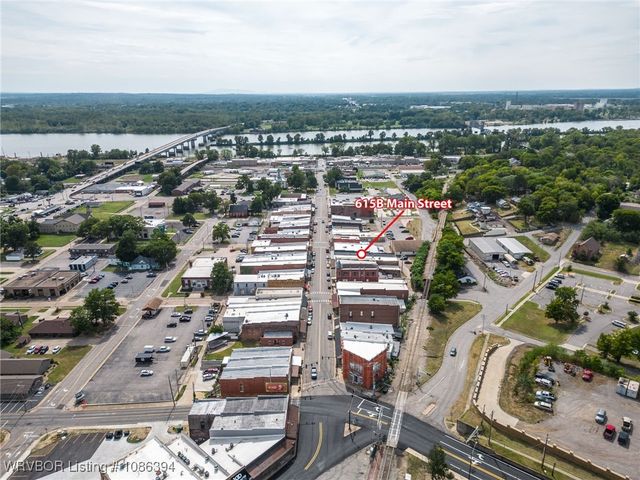 615 Main Street B, Van Buren, AR 72956