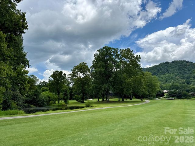 307 Fairway Drive, Lake Lure, NC 28746
