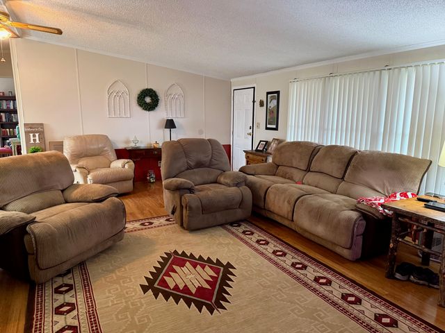 373 New Haven Road, Lancaster, KY 40444