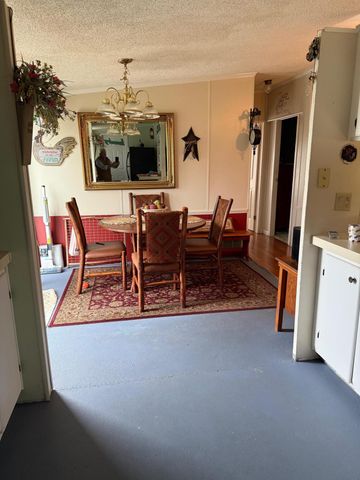 373 New Haven Road, Lancaster, KY 40444