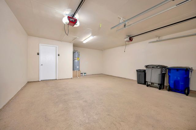 821 Timberoaks Drive, Azle, TX 76020