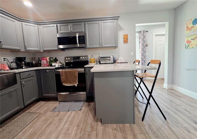 4925 N US HIGHWAY 441, Ocala, FL 34475